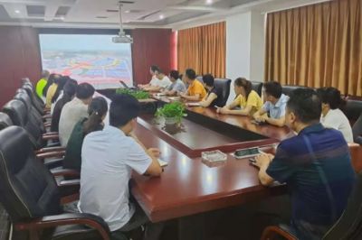 熱烈慶祝中國共產(chǎn)黨成立100周年！